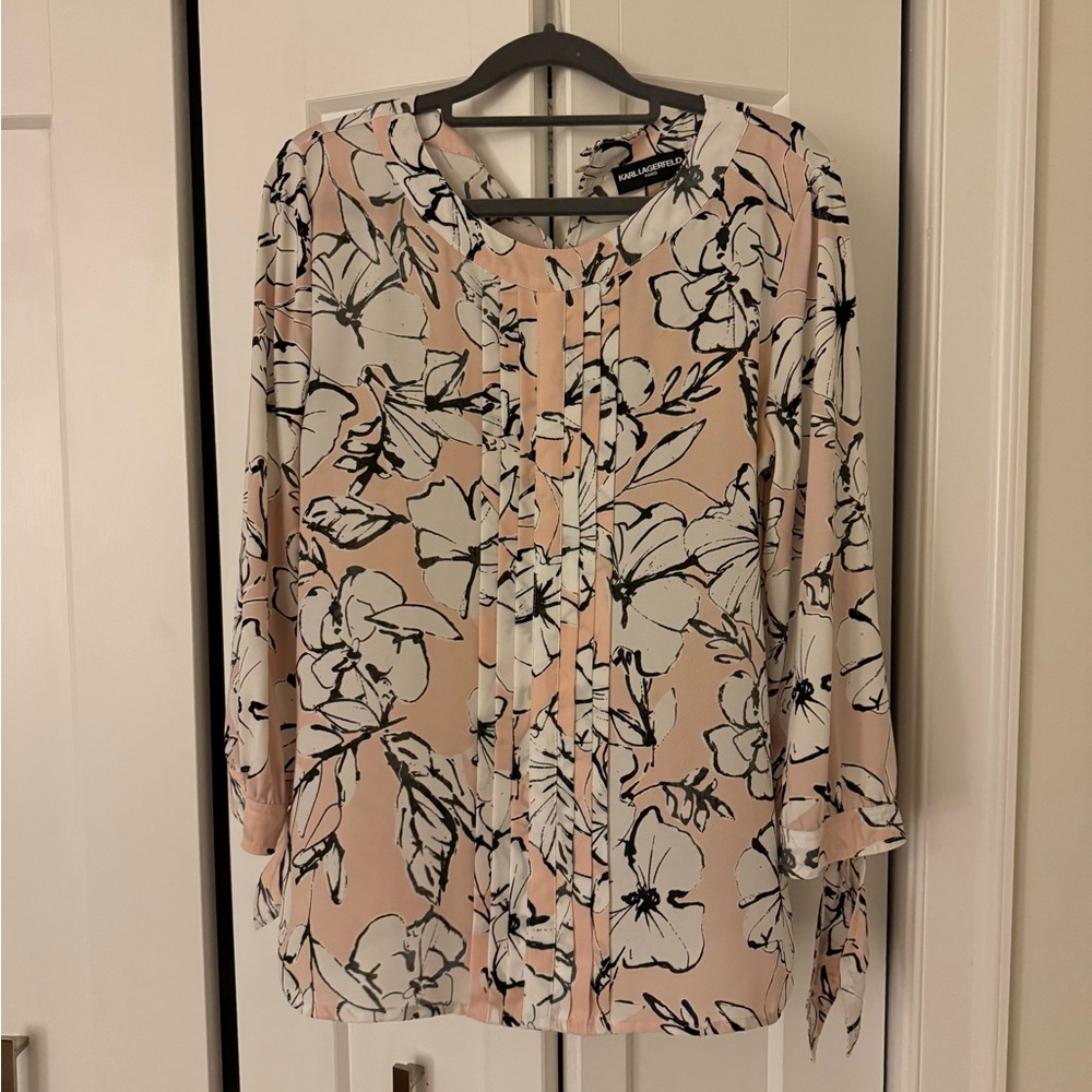 Karl Lagerfeld floral 3/4 Sleeve Blouse